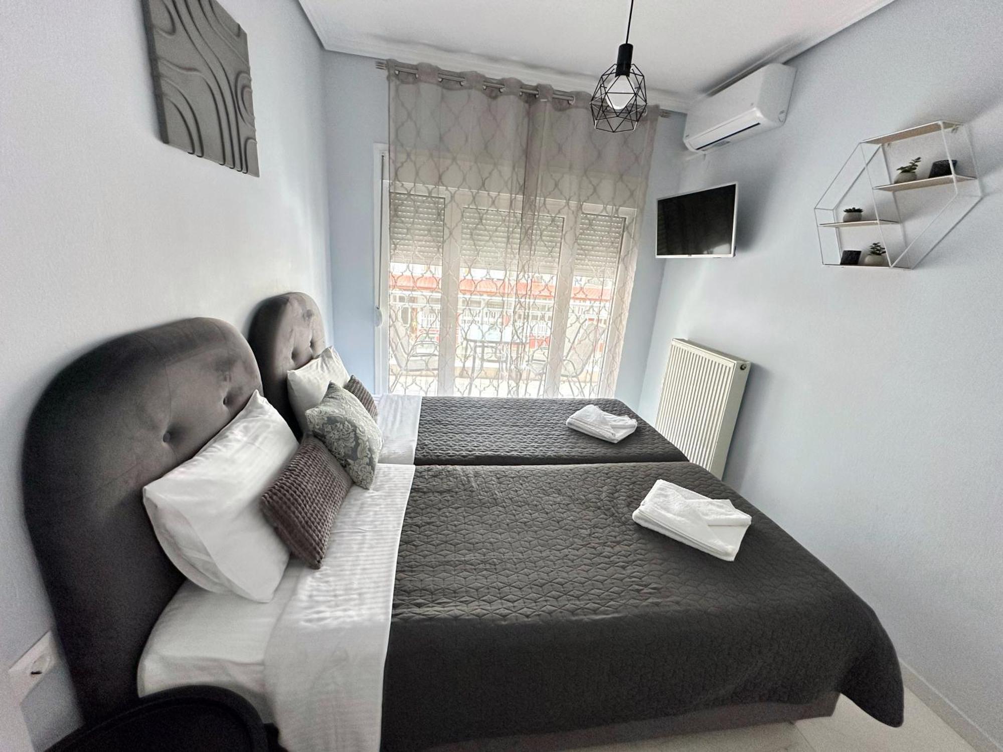 Eden Suite Paralia Exterior photo
