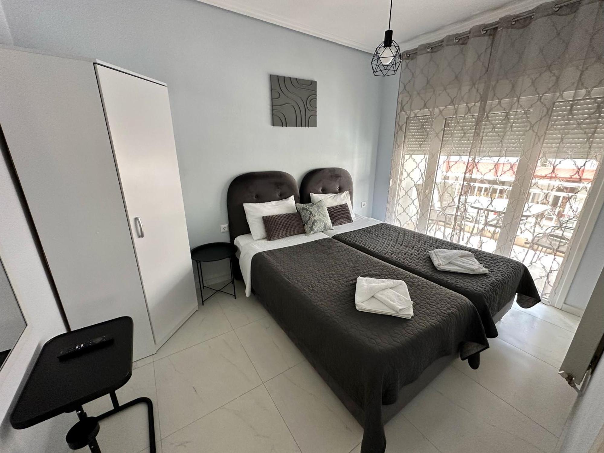 Eden Suite Paralia Exterior photo
